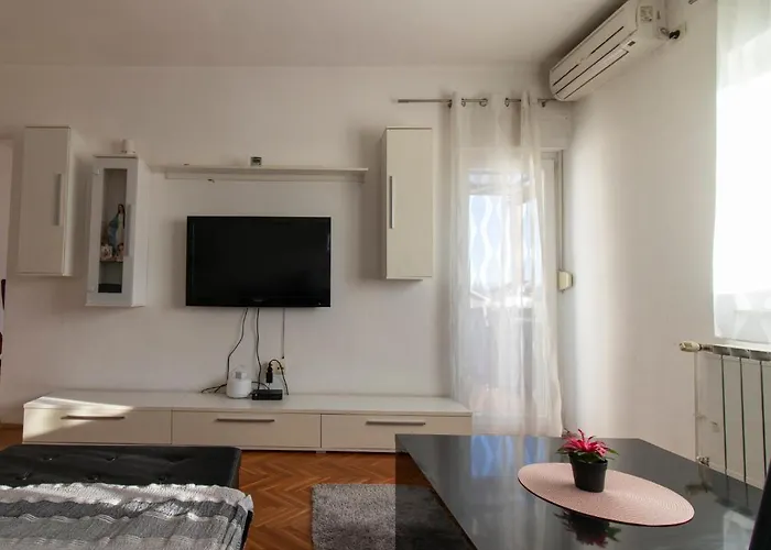 Melanie Apartament