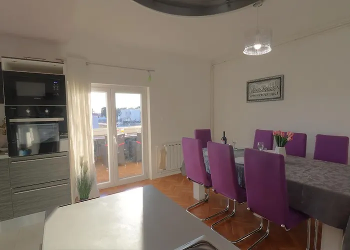 Апартаменты Melanie Привлака