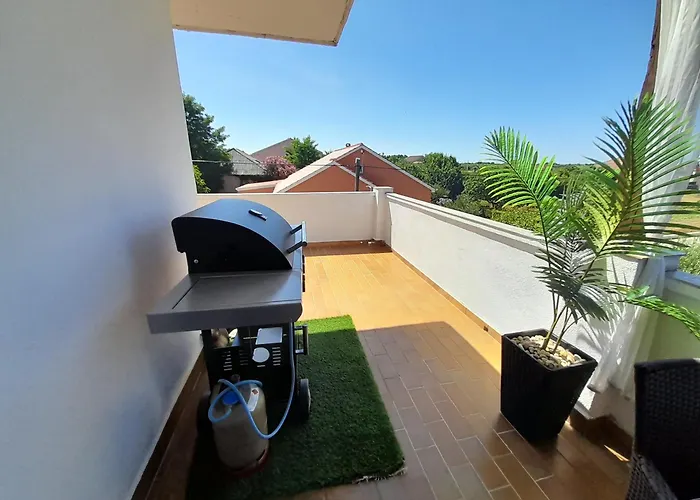 Апартаменты Melanie *