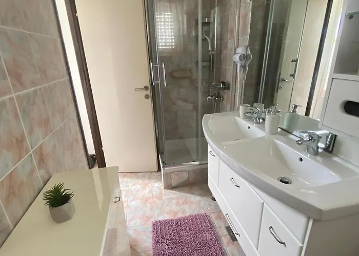 Melanie * Привлака